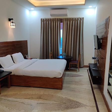 Orchha Club And Resort - Ocr Exterior foto
