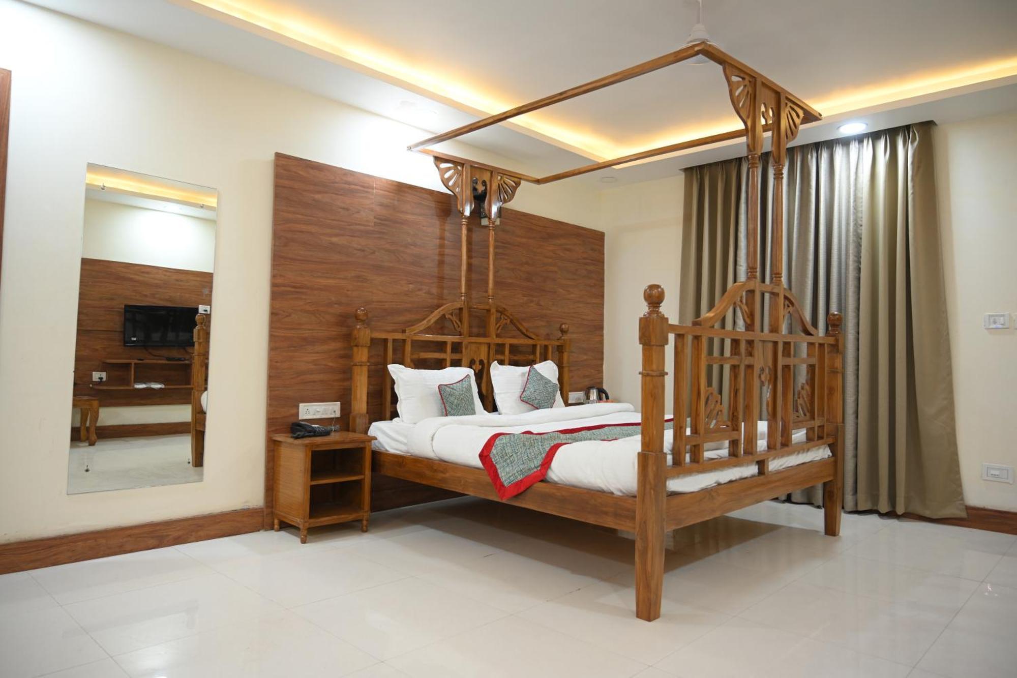 Orchha Club And Resort - Ocr Exterior foto